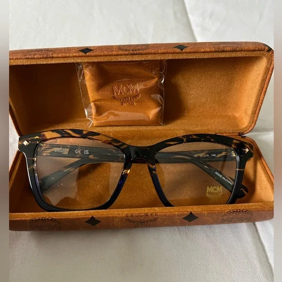 *NEW* MCM Blue and Brown Tortoise Glasses with Case - Picture 4 of 5